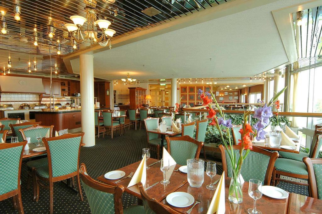 Scandic Tromsø Restoran fotoğraf